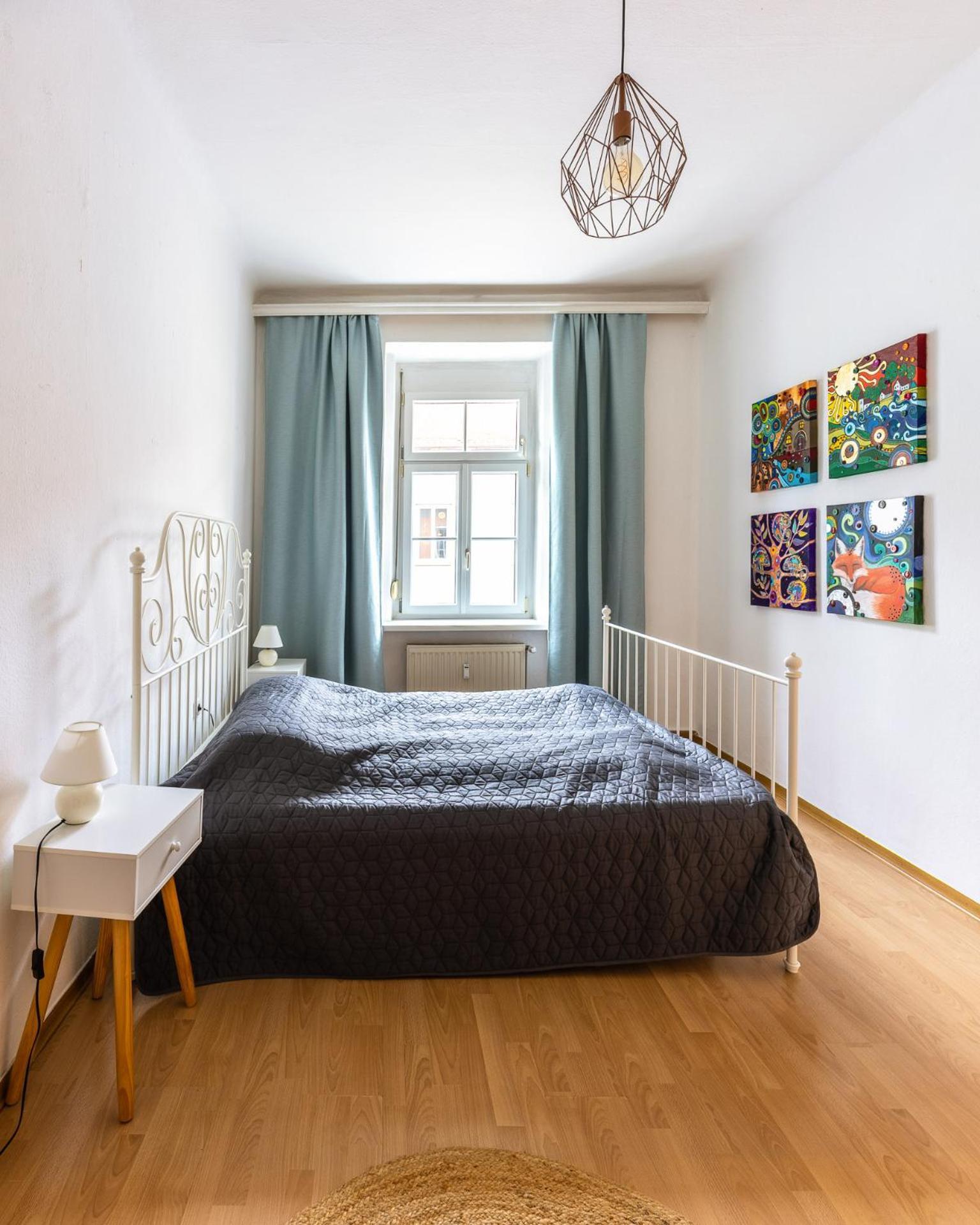 Sunny Citycenter Apartment - Graz Main Station Eksteriør billede