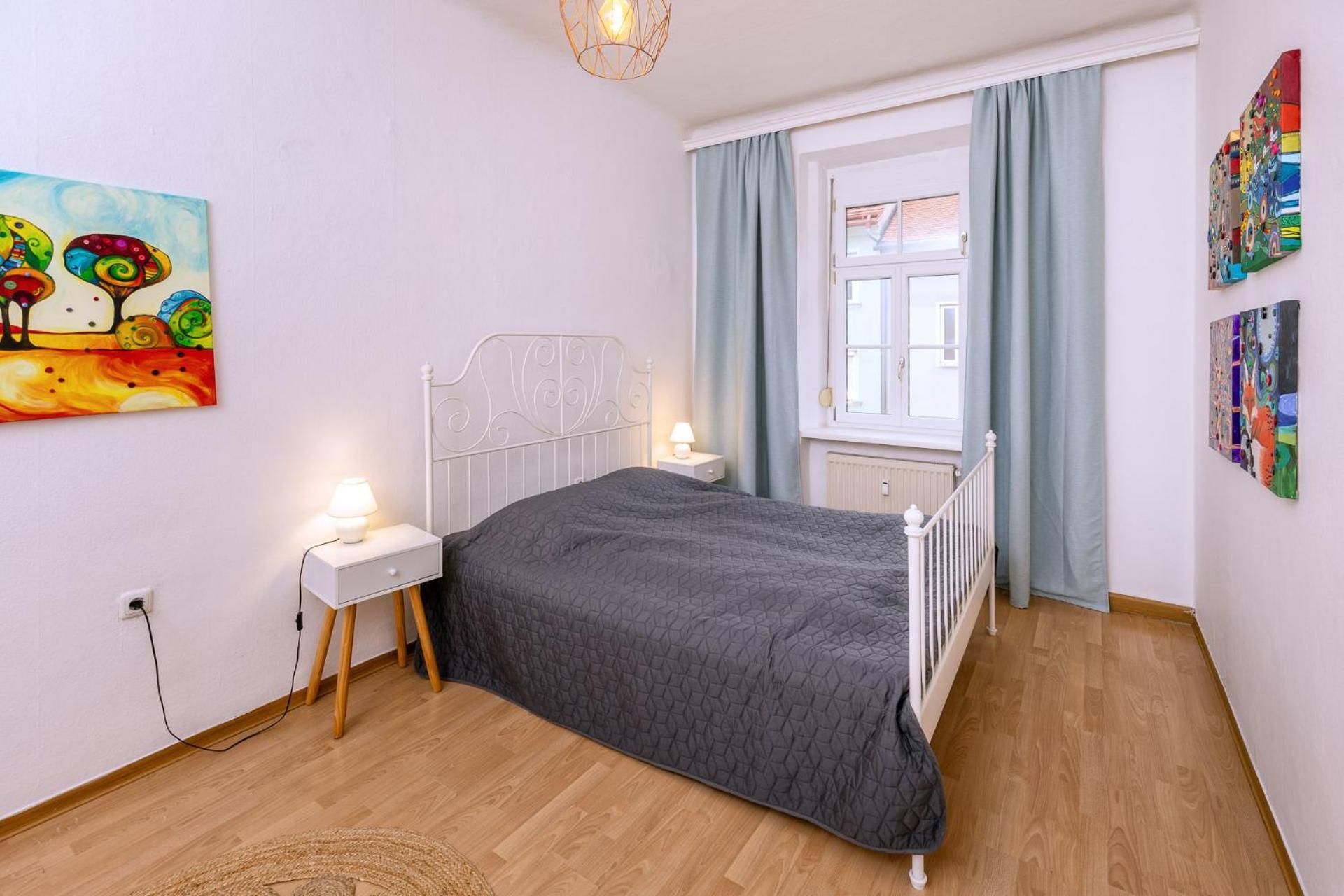 Sunny Citycenter Apartment - Graz Main Station Eksteriør billede