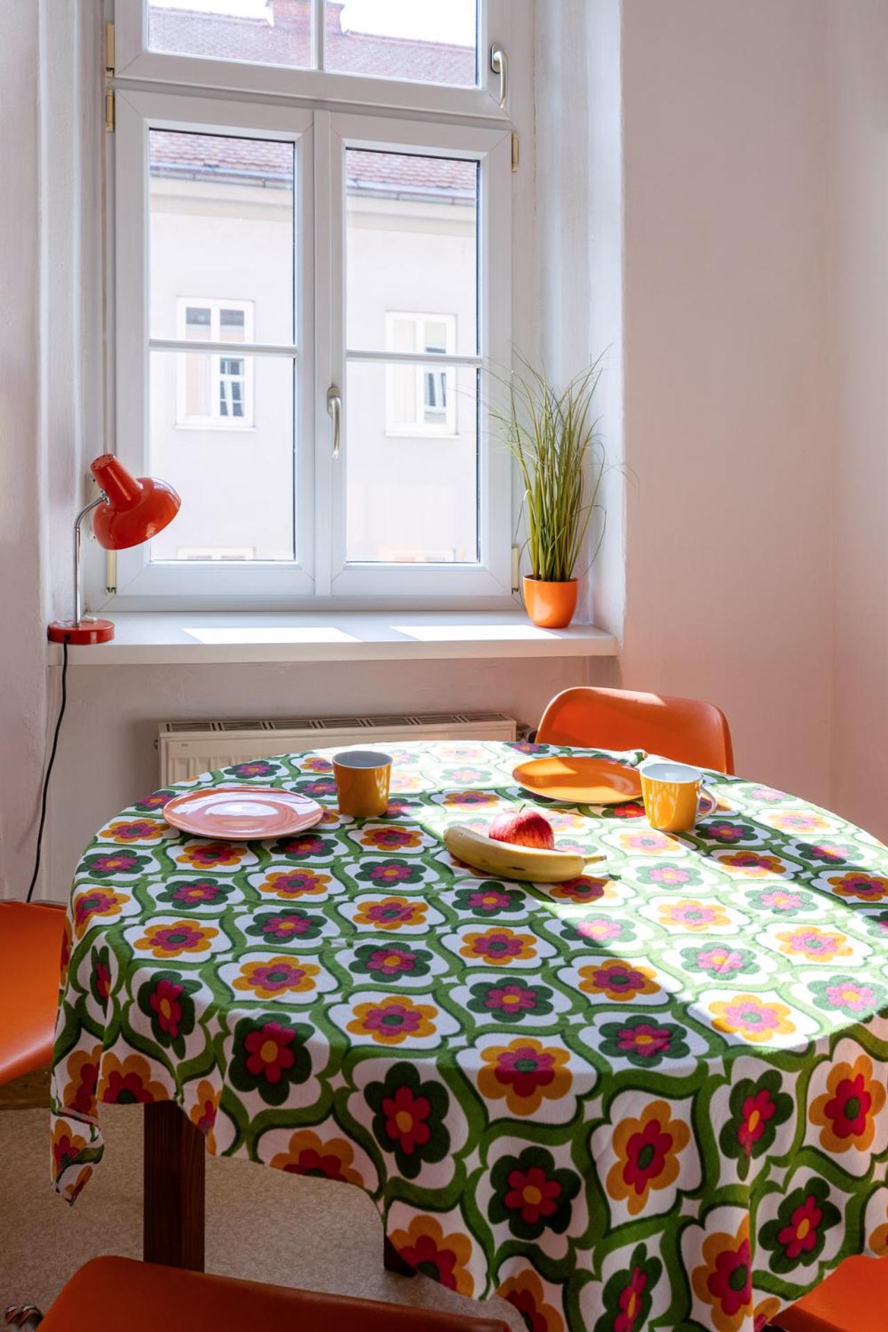 Sunny Citycenter Apartment - Graz Main Station Eksteriør billede