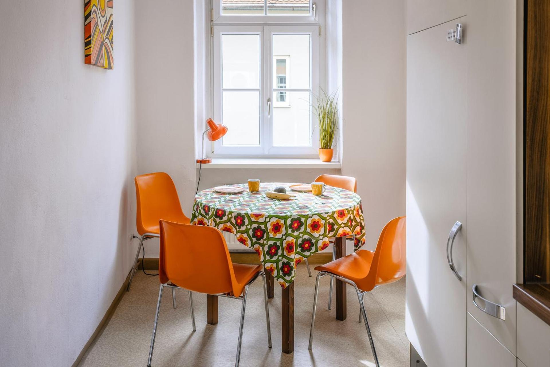 Sunny Citycenter Apartment - Graz Main Station Eksteriør billede